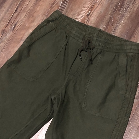 Athleta The Fallaron Jogger Women's Small Olive Army Green Utility Comfy Active - Picture 3 of 7